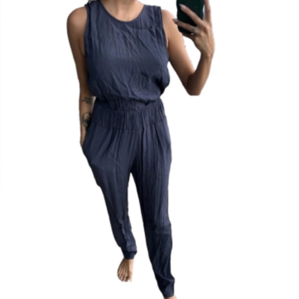 Rachel Roy nwt open back elastic waist straight leg Navy Jumpsuit with pockets M